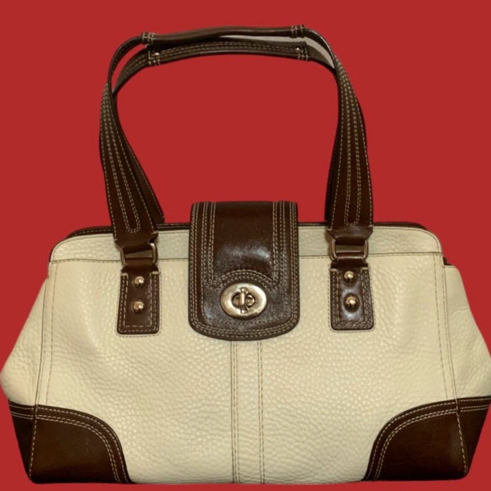  F13961 Hamilton Pebble Leather Tote Bag Off White Brown Coach Purse